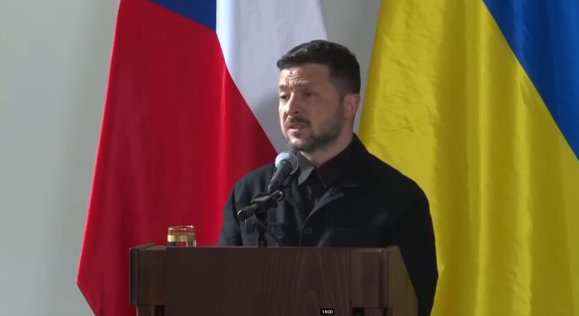 'Putin chce się pochwalić': Zełenski ostrzegł przed prowokacjami Rosji na 9 maja