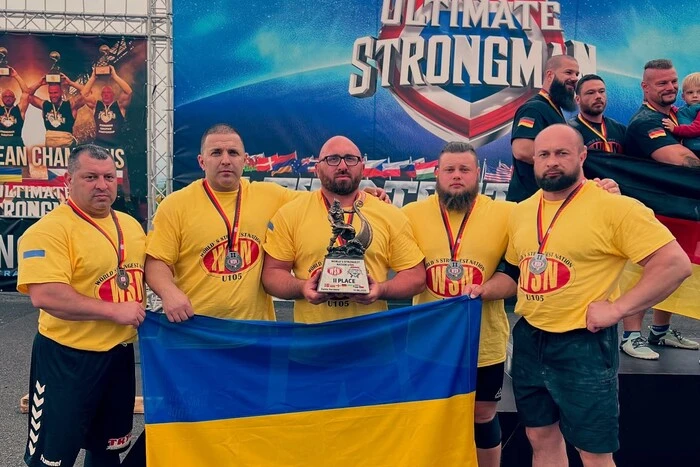 Ukrainer wurden Vizeweltmeister im starken Männer Mehrkampf