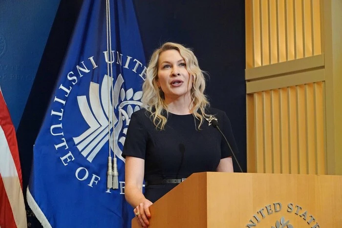 Córka Kelloga zwróciła się do ojca podczas masowego ostrzału Ukrainy