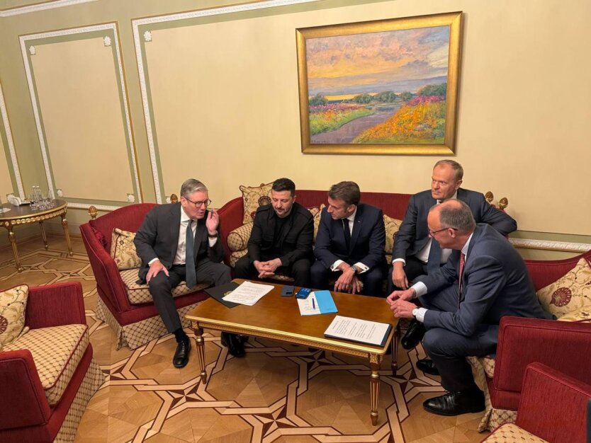 Готові припинити вогонь: Зеленський та лідери Європи зателефонували Трампу