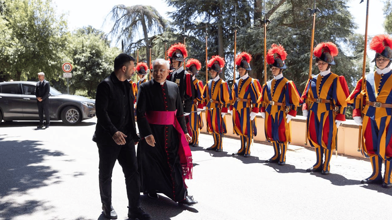 Vatican for negotiations with the Russian Federation - what Zelensky discussed with the Pope