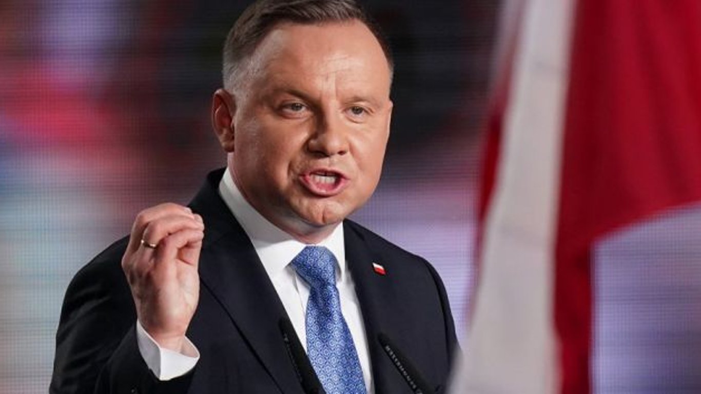 Дуді знову 'не такі' украинцы и ЕС — забрали у поляков Жешув