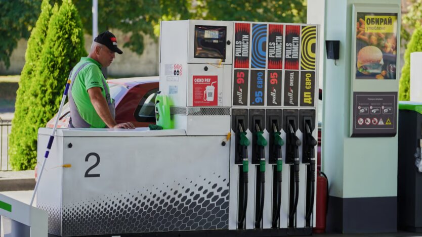 Cost of fuel at gas stations